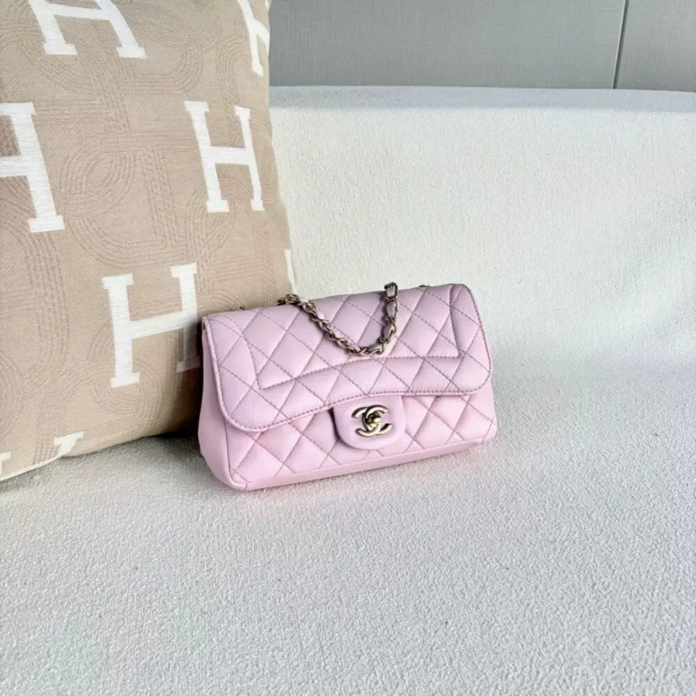 Chanel Women Pre-Loved Bag Very Good Condition